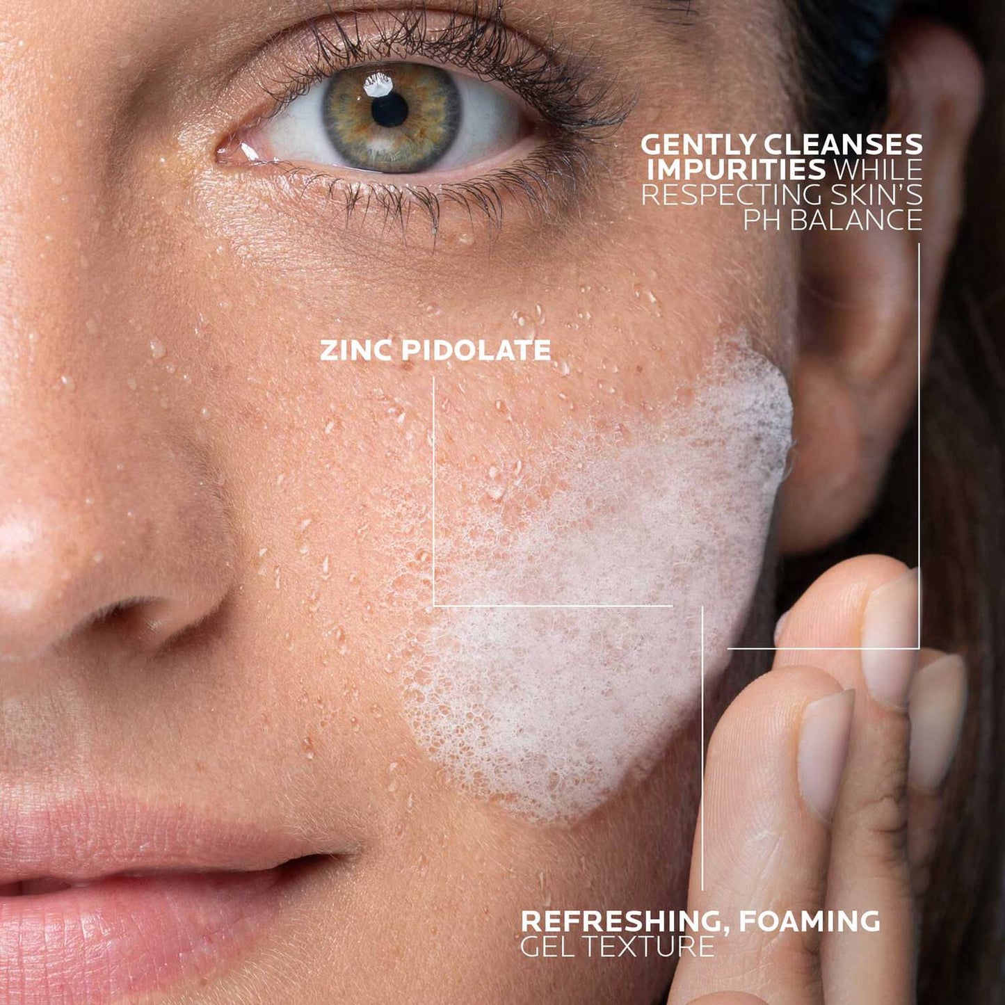 effaclar-gel-facial-wash-for-oily-skin-o3 LaRochePosay-Product-Effaclar-Effaclar-Foaming-Gel-400ml-3337872411991-texture-REV.jpg